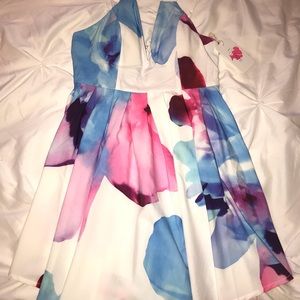 L’atiste by Amy Floral Mini Dress NWT